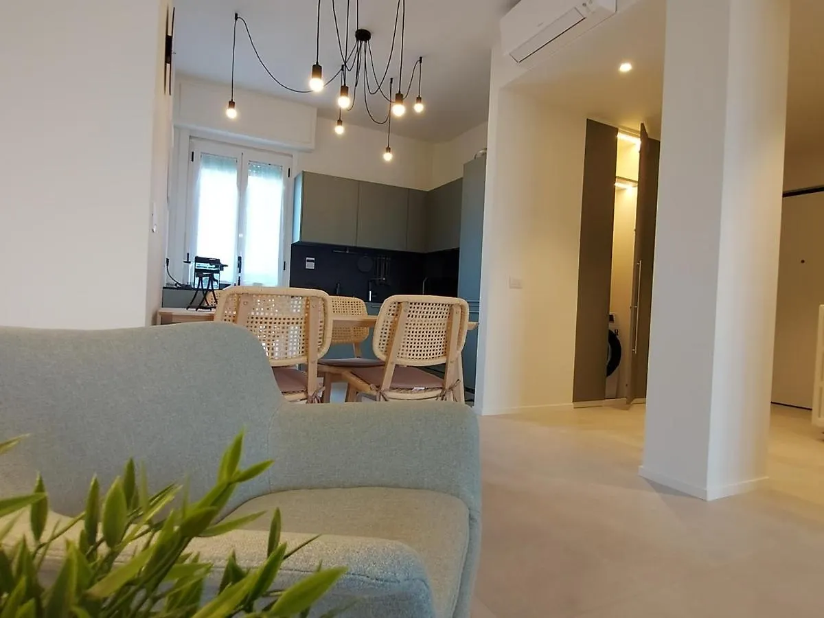 Suite Rent Milan 3 0*,